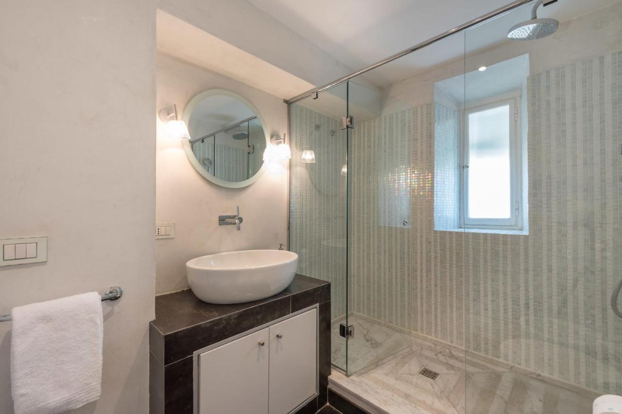 Charming 2Bed Apartment Overlooking Duomo - Hosted By Sweetstay Флоренція Екстер'єр фото