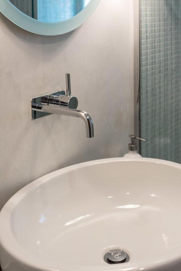 Charming 2Bed Apartment Overlooking Duomo - Hosted By Sweetstay Флоренція Екстер'єр фото