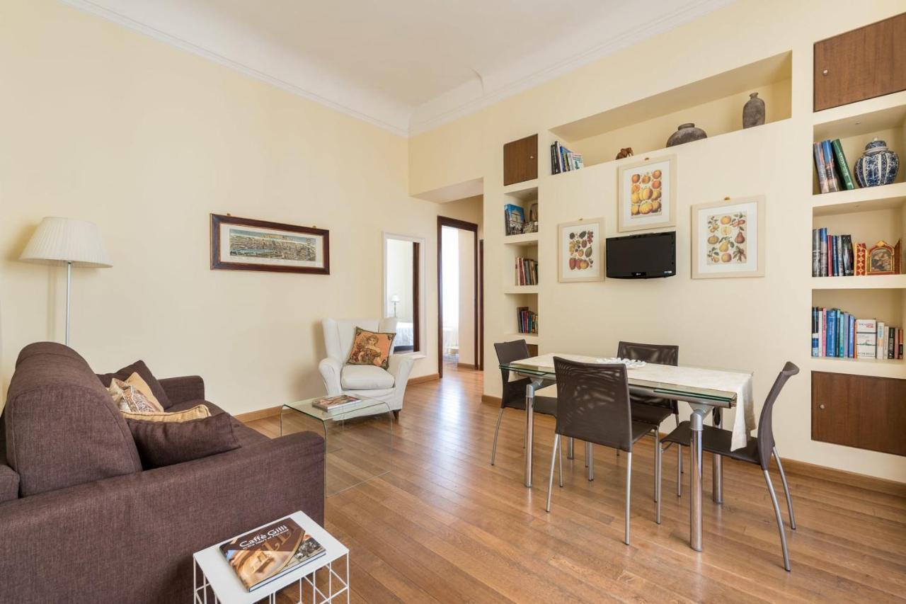 Charming 2Bed Apartment Overlooking Duomo - Hosted By Sweetstay Флоренція Екстер'єр фото