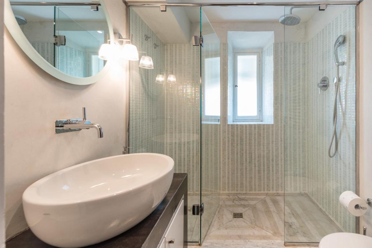 Charming 2Bed Apartment Overlooking Duomo - Hosted By Sweetstay Флоренція Екстер'єр фото